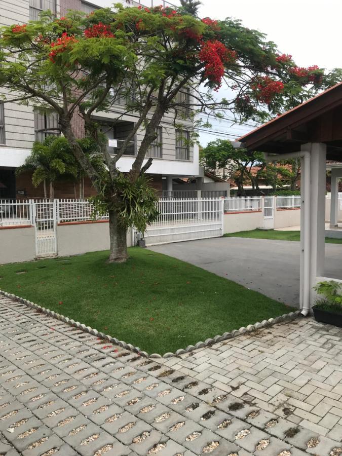 Residencial Cecilia Cruz Villa บอมบินญัส ภายนอก รูปภาพ